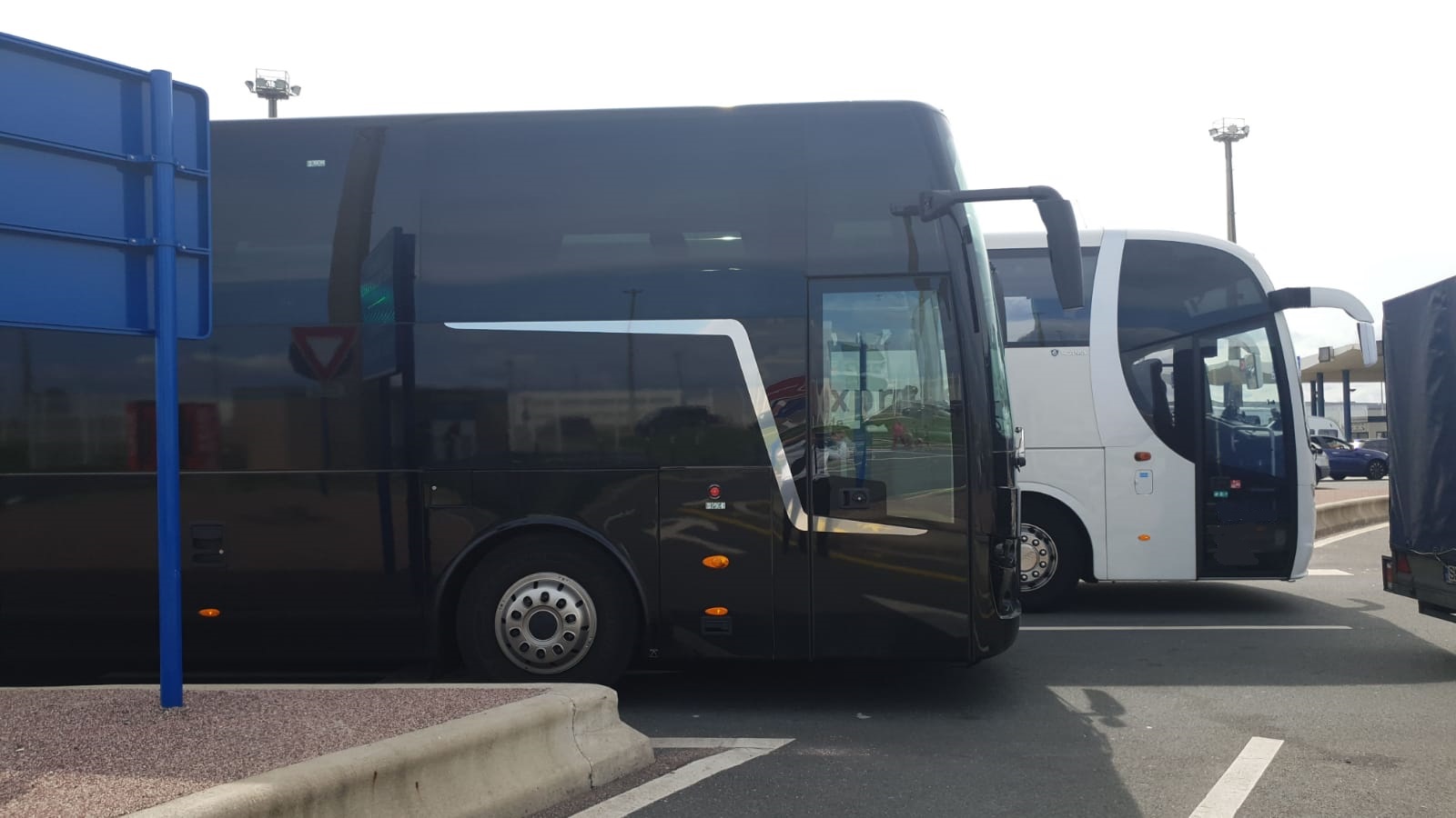 rent buses in Bremerhaven and Bremen with our coach company